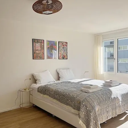 Cozy In Oerlikon -102- *
